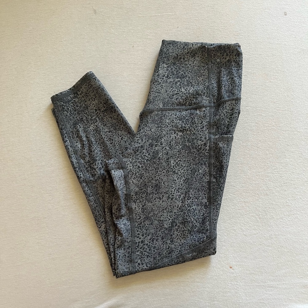Hi Rise Crop Workout Leggings